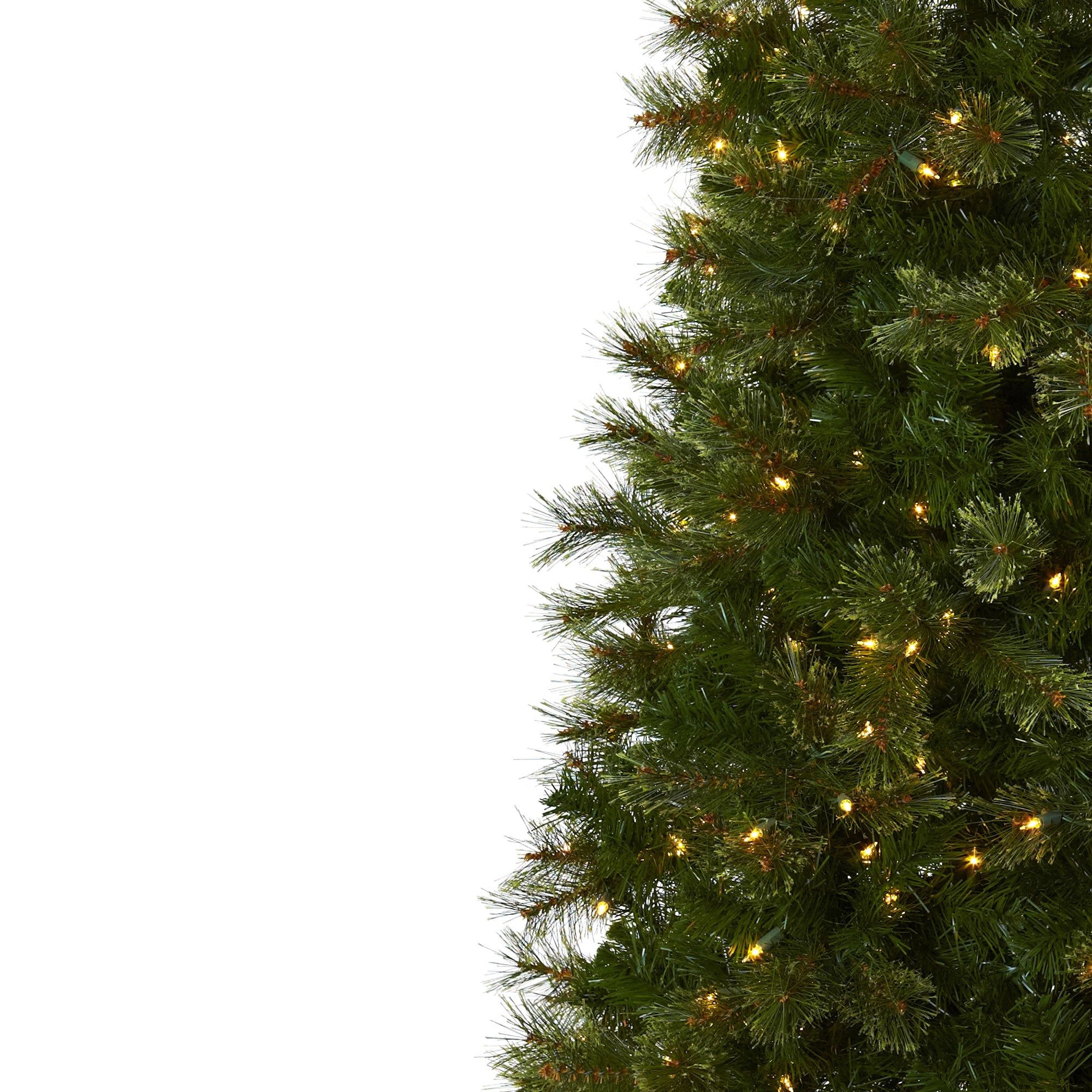 7.5' Cashmere Slim Christmas Tree w/864 Tips & 400 Lights